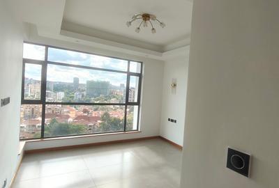 Serviced 4 Bed Apartment with En Suite at Riverside - 2