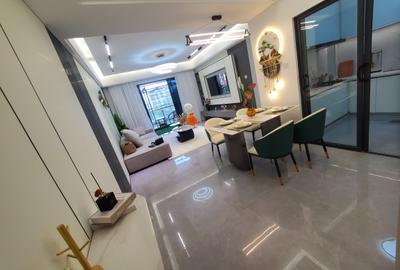 2 Bed Apartment with En Suite at Westlands