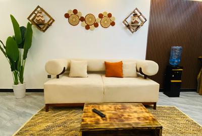 Serviced 1 Bed Apartment with En Suite at Wood Avenue