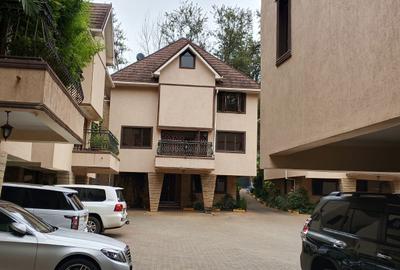 4 Bed Townhouse with En Suite in Lavington