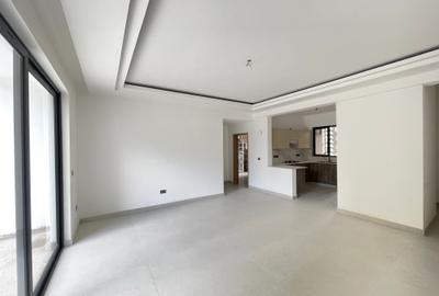 Furnished 2 Bed Apartment with En Suite in Brookside