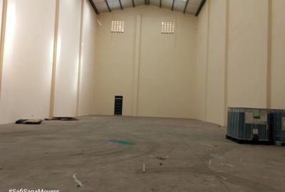7,500 ft² Warehouse with Service Charge Included at Mombasa Road