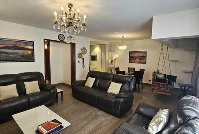 3 Bed Townhouse with En Suite at 3Rd Parklands