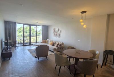 Serviced 2 Bed Apartment with En Suite in Riverside - 2
