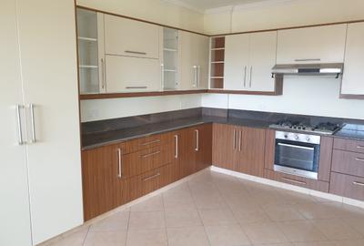Serviced 3 Bed Apartment with En Suite in Westlands Area