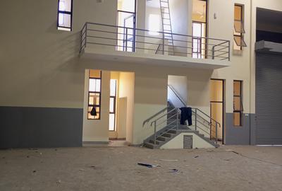 8,000 ft² Warehouse with Backup Generator in Mombasa Island - 2