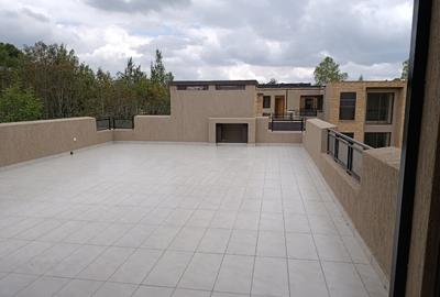 6 Bed Townhouse with En Suite in Karen - 4