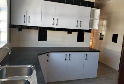 4 Bed Townhouse with En Suite at Lavington - 2