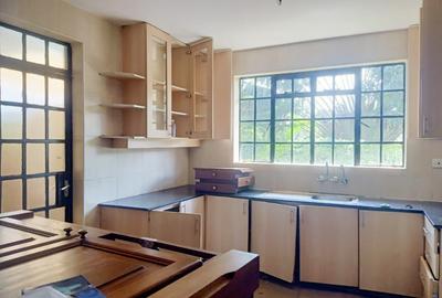 3 Bed House with Staff Quarters in Kiambu Road