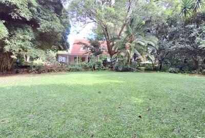 4 Bed House with En Suite at Spring Valley - 4