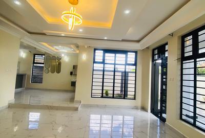 4 Bed Townhouse with En Suite at Eastern Bypass - 3