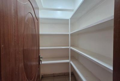 4 Bed Apartment with En Suite at Parklands Road - 3