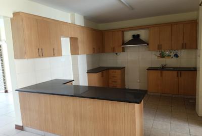 3 Bed Apartment with En Suite at Kileleshwa - 4