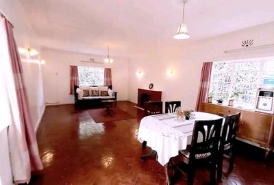 3 Bed House with En Suite in Spring Valley - 2