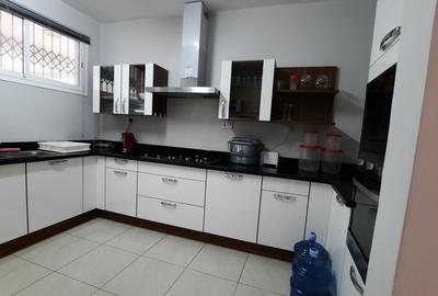3 Bed Apartment with En Suite in Kileleshwa