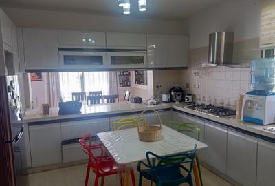 4 Bed Townhouse with En Suite at Kiambu Road