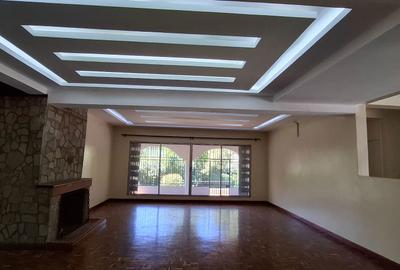 6 Bed House with En Suite in Kiambu Road
