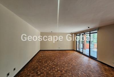 5 Bed House with En Suite in Spring Valley - 4