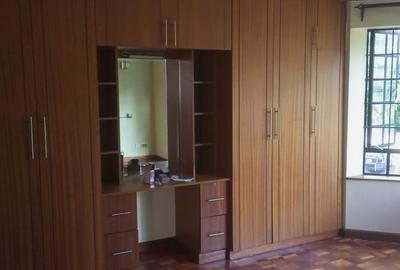 4 Bed Apartment with En Suite at Upperhill