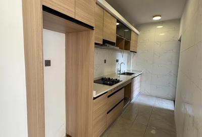 1 Bed Apartment with Swimming Pool at Riverside Drive - 4