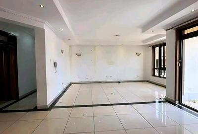 Serviced 3 Bed Apartment with En Suite at Kilimani