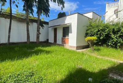 4 Bed Villa with En Suite in Nyali Area - 2