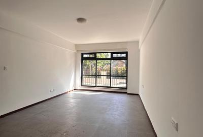 2 Bed Apartment with En Suite in Riverside - 3