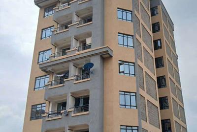 10,000 ft² Commercial Property with Fibre Internet in Roysambu Area