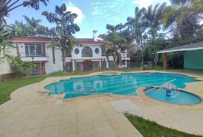 6 Bed House with En Suite at Nyari Westlands