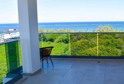 Serviced 5 Bed Apartment with En Suite at Go Khart