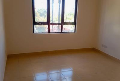 1 Bed Apartment with Swimming Pool in Kilimani