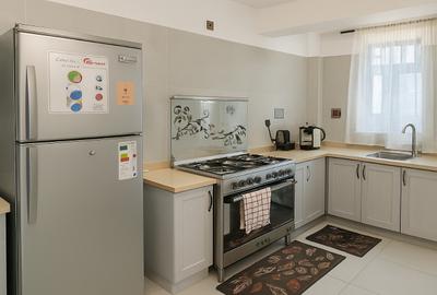 Serviced 2 Bed Apartment with En Suite in Westlands Area - 4