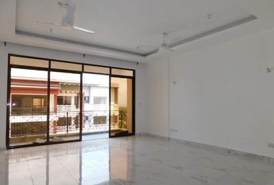 3 Bed Apartment with En Suite in Nyali Area