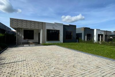 3 Bed Villa with En Suite in Kitengela