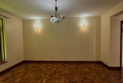 5 Bed Townhouse with En Suite in Kileleshwa - 3