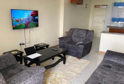 Serviced 2 Bed Apartment with En Suite at Kenyatta Highway