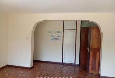 3 Bed Apartment with En Suite at Lavington - 2