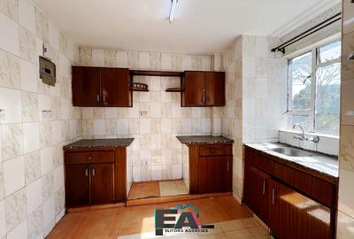 2 Bed Apartment with En Suite at School Lane - 3