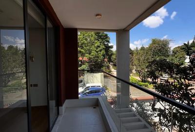 5 Bed Townhouse with En Suite in Lavington - 3