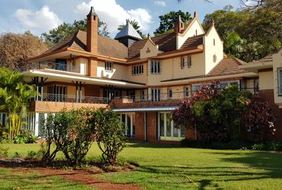 5 Bed House with En Suite at Muthaiga Road