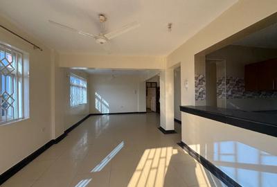 3 Bed Apartment with En Suite in Nyali Area - 2