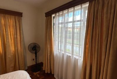 Serviced 1 Bed Apartment with En Suite at Lavington - 4