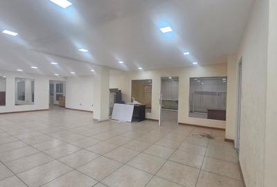 3,800 ft² Office with Service Charge Included at Westlands Drive - 4