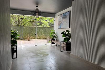 Serviced 2 Bed Apartment with En Suite in Lavington - 4