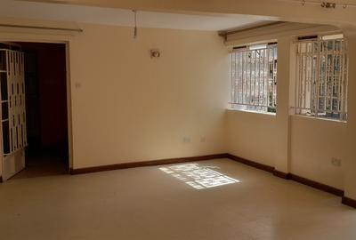 4 Bed Apartment with En Suite at City Park Estate - 3