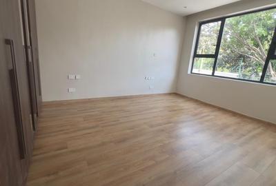 5 Bed Villa with En Suite at Manyani - 2