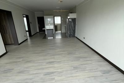 2 Bed Apartment with En Suite in Riverside - 4