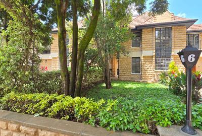 6 Bed Townhouse for Rent in Lavington