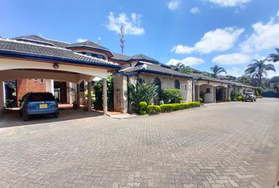 4 Bed Townhouse with En Suite at Lavington Green