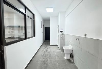 4 Bed Apartment with En Suite in Kileleshwa - 4